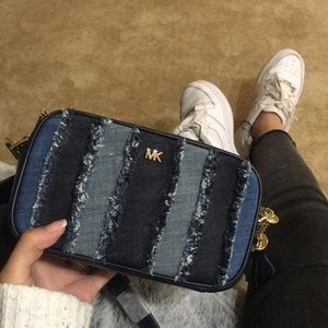 MICHAEL KORS Crossbody Camera Bag